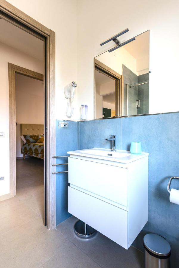 Hostly - Cisanello Suite Apartment - Light And Colors Pisa Ngoại thất bức ảnh